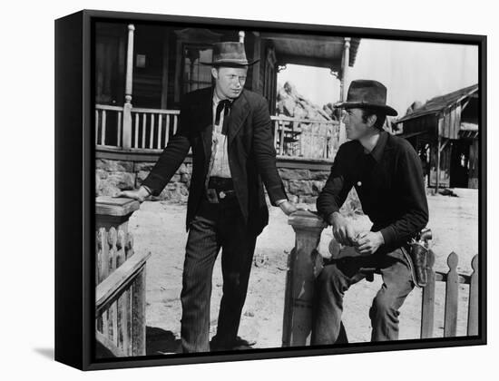 La Ville Abandonnee YELLOW SKY by William Wellman with Richard Widmark and Gregory Peck, 1948 (b/w -null-Framed Stretched Canvas