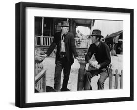 La Ville Abandonnee YELLOW SKY by William Wellman with Richard Widmark and Gregory Peck, 1948 (b/w -null-Framed Photo