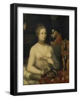 Lady at the Dressing Table Mirror-Schule von Fontainebleau-Framed Giclee Print