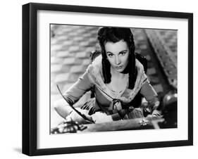 Lady Hamilton by Alexander Korda with Vivien Leigh, 1941 (b/w photo)-null-Framed Photo