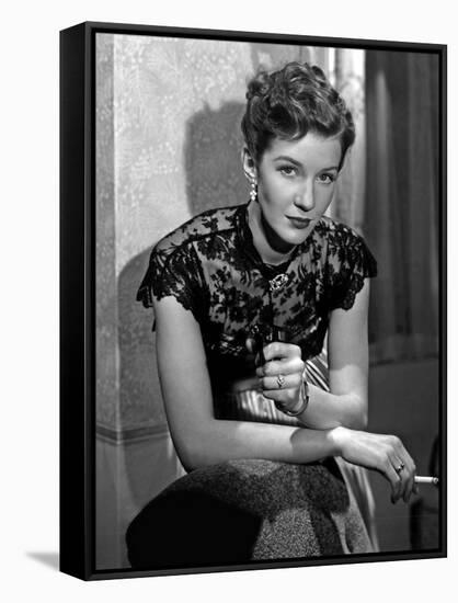 Lady in the Fog De Samnewfield Avec Lois Maxwell, 1952-null-Framed Stretched Canvas