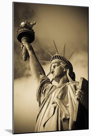 Lady Liberty-Alan Copson-Mounted Giclee Print
