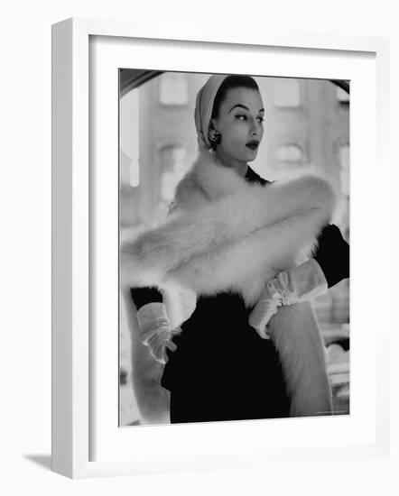 Lady Modeling a Boa Made Out of Six Rounded Skins of Natural White Fox, Selling For $350-Gordon Parks-Framed Photographic Print