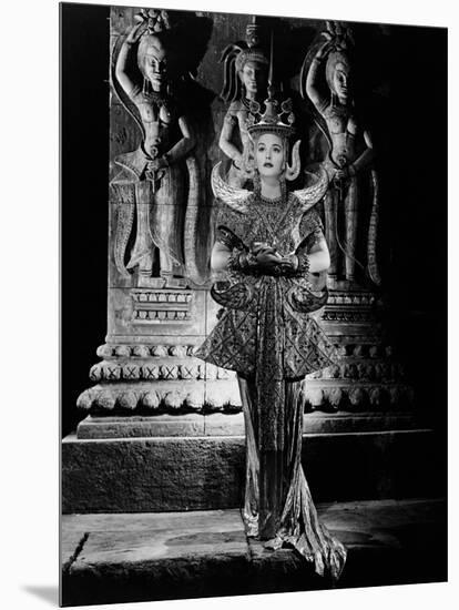 Lady of the Tropics, 1939-null-Mounted Photographic Print