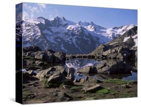 Lago (Lake) Del Loson, Gran Paradiso National Park, Near Val Nontey Valley, Valle d'Aosta, Italy-Duncan Maxwell-Stretched Canvas