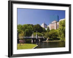 Lagoon Bridge in the Public Garden, Boston, Massachusetts, New England, USA-Amanda Hall-Framed Photographic Print