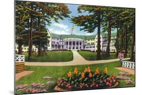 Lake George, New York - Bolton Landing Exterior View of Sagamore Hotel-Lantern Press-Mounted Art Print