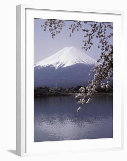 Lake Kawaguchi, Mount Fuji, Japan-null-Framed Premium Photographic Print