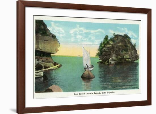 Lake Superior, Wisconsin - Apostle Islands, Gem Island Scene-Lantern Press-Framed Premium Giclee Print