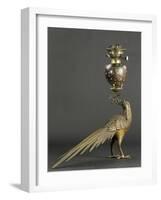 Lampe à pétrole soutenue par un faisan-null-Framed Giclee Print