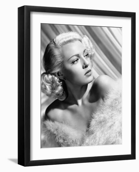 Lana Turner, 1945-null-Framed Photographic Print