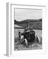 Land Girls WWII-Robert Hunt-Framed Photographic Print