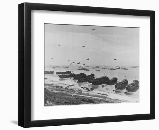 Landing on Omaha Beach-null-Framed Photographic Print