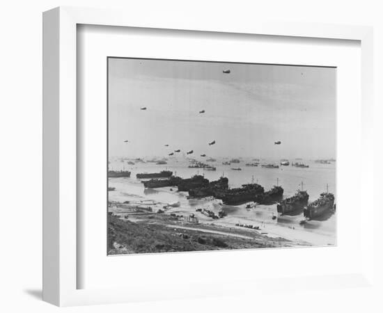 Landing on Omaha Beach-null-Framed Photographic Print