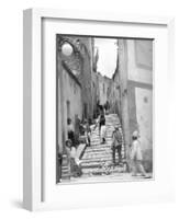 Lane in Tehuantepec, Mexico, 1929-Tina Modotti-Framed Giclee Print