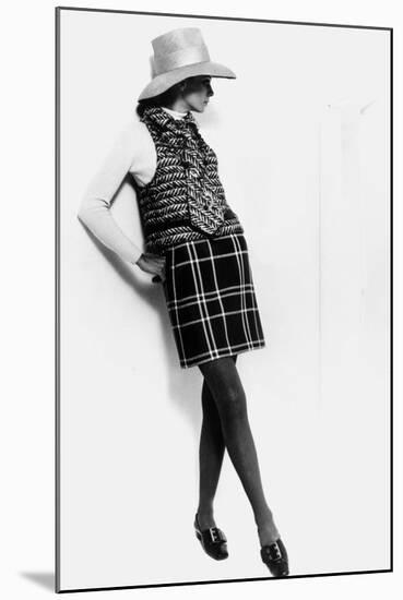 Lanvin Fashion for Spring-Summer Collection 1968-null-Mounted Photo