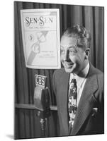 Larry Taylor Singing on Cbs Radio During a Commercial to Advertise Sen-Sen-Martha Holmes-Mounted Premium Photographic Print