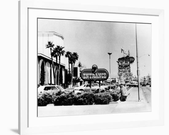 Las Vegas Stardust 1974-null-Framed Photographic Print