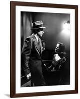 LAURA, 1944 directed by OTTO PREMINGER Dana Andrews and Gene Tierney during the interrogation scene-null-Framed Photo