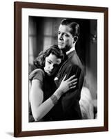 LAURA, 1944 directed by OTTO PREMINGER Gene Tierney and Dana Andrews (b/w photo)-null-Framed Photo