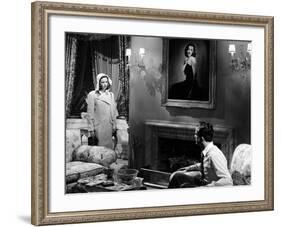 Laura, Gene Tierney, Dana Andrews, 1944-null-Framed Photo