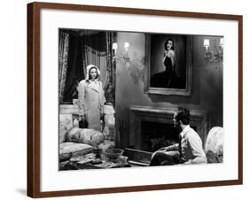 Laura, Gene Tierney, Dana Andrews, 1944-null-Framed Photo