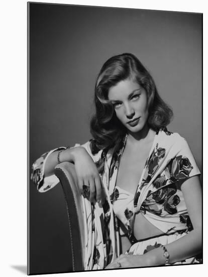 Lauren Bacall, 1950-null-Mounted Photographic Print