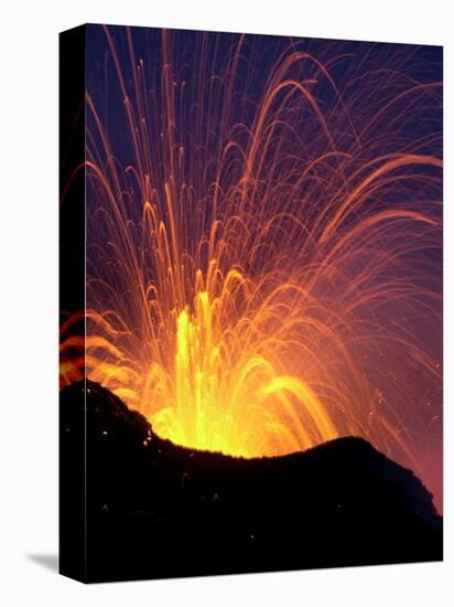 Lava Bursts from Mount Etna, Near Nicolosi, Italy, Wednesday July 25, 2001-Pier Paolo Cito-Stretched Canvas