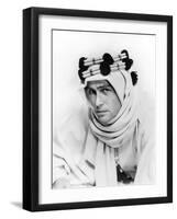 Lawrence d'Arabie Lawrence of Arabia by David Lean with Peter O'Toole, 1962 (b/w photo)-null-Framed Photo