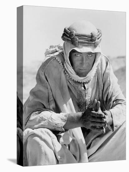 Lawrence d'Arabie LAWRENCE OF ARABIA by DavidLean with Peter O'Toole, 1962 (b/w photo)-null-Stretched Canvas