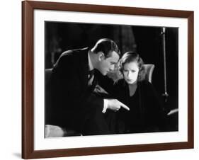 Le Baiser by Jacques Feyder with Conrad Nage and Greta Garbo, 1929 (b/w photo)-null-Framed Photo