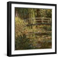 Le Bassin Aux Nympheas: Harmonie Rose-Claude Monet-Framed Giclee Print