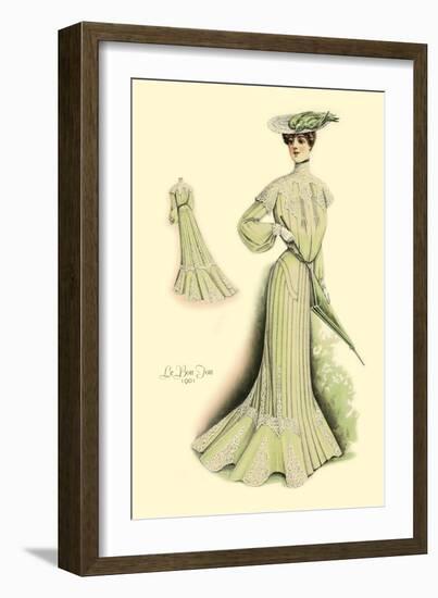 Le Bon Ton: In Green-null-Framed Art Print