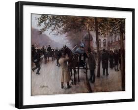 Le Boulevard des Capucines, devant le café Napolitain-Jean Béraud-Framed Giclee Print