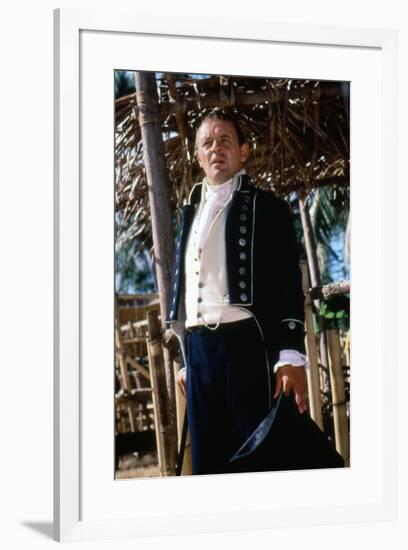 Le Bounty by Roger Donaldson with Anthony Hopkins, 1984 (photo)-null-Framed Photo