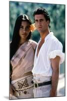 Le Bounty by Roger Donaldson with Wi Kuki Kaa and Mel Gibson, 1984 (photo)-null-Mounted Photo