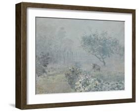 Le brouillard, Voisins-Alfred Sisley-Framed Giclee Print