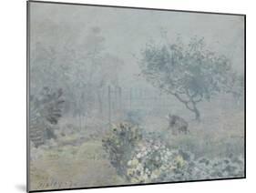 Le brouillard, Voisins-Alfred Sisley-Mounted Giclee Print