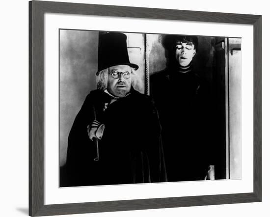 Le cabinet du Docteur Caligari-null-Framed Photo