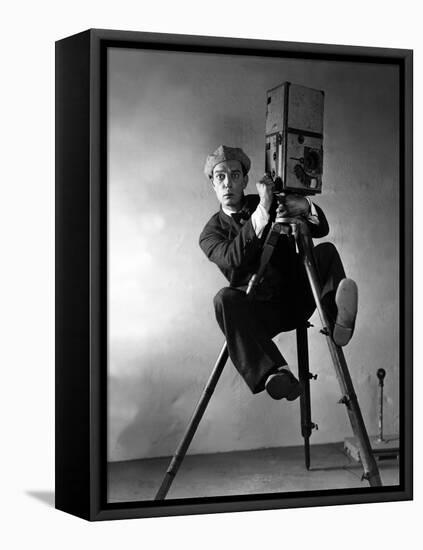 Le Cameraman (The Cameraman) De Edwardsedgwick Avec Buster Keaton 1928-null-Framed Stretched Canvas