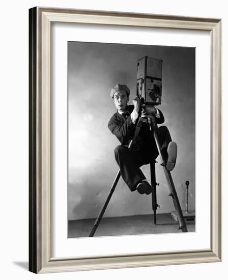 Le Cameraman (The Cameraman) De Edwardsedgwick Avec Buster Keaton 1928-null-Framed Photo