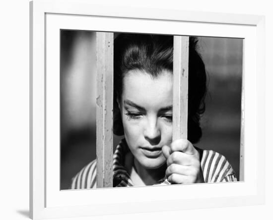 Le Cardinal THE CARDINAL by Otto Preminger with Romy Schneider, 1963 (b/w photo)-null-Framed Photo