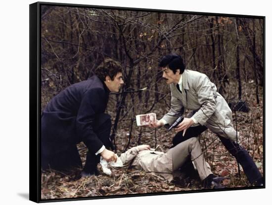 Le Cercle Rouge The red circle by Jean-Pierre Melville with Gian-Maria Volonte, Alain Delon, 1970 (-null-Framed Stretched Canvas