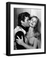 Le Chevalier du Roi BLACK SHIELD OF FALWORTH Rudolph Mate with Tony Curtis and Janet Leigh, 1954 (b-null-Framed Photo