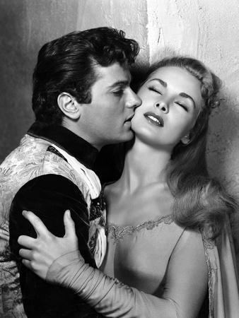 Le Chevalier du Roi BLACK SHIELD OF FALWORTH Rudolph Mate with Tony Curtis  and Janet Leigh, 1954 (b' Photo | AllPosters.com