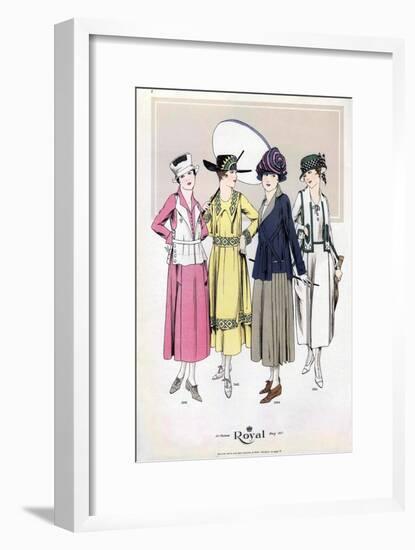 Le Costume Royal, Magazine Plate, USA, 1917-null-Framed Giclee Print