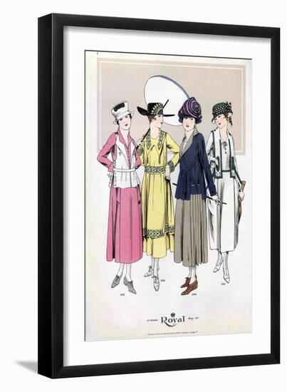 Le Costume Royal, Magazine Plate, USA, 1917-null-Framed Giclee Print