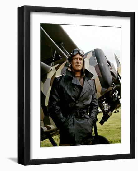 Le crepuscule des aigles (THE BLUE MAX) by JohnGuillermin with George Peppard, 1966 (photo)-null-Framed Photo