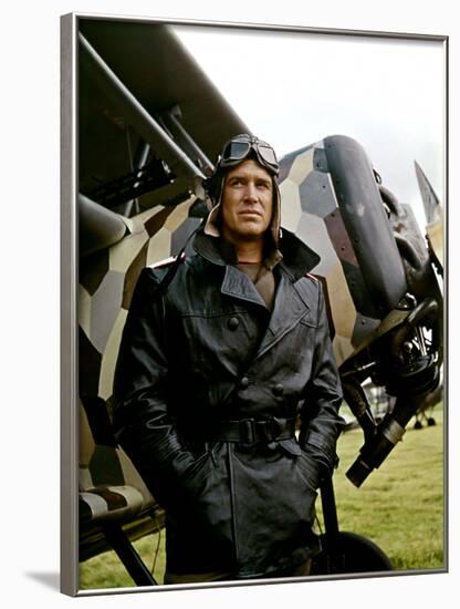 Le crepuscule des aigles (THE BLUE MAX) by JohnGuillermin with George Peppard, 1966 (photo)-null-Framed Photo