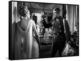 Le crepuscule des aigles (THE BLUE MAX) by JohnGuillermin with George Peppard and Ursula Andress, 1-null-Framed Stretched Canvas
